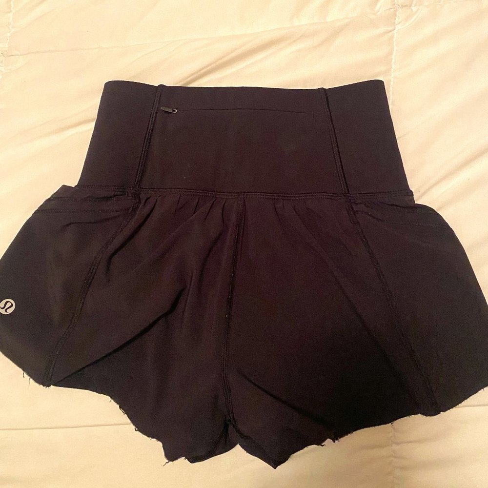 Lululemon Smooth Runner High Waisted Shorts Size 2